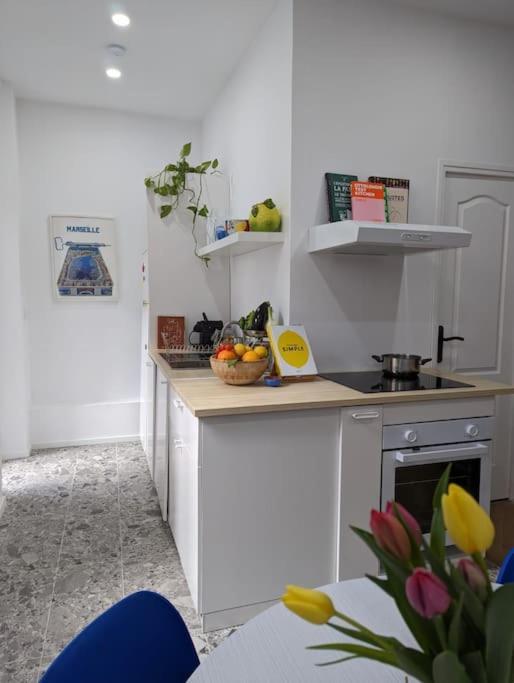 Apartamento T2 Cosy Avec Terrasse Et Parking Marsella Exterior foto