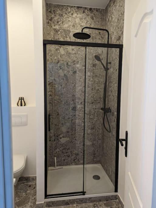 Apartamento T2 Cosy Avec Terrasse Et Parking Marsella Exterior foto